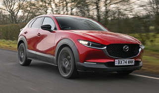 Mazda CX30 - front tracking
